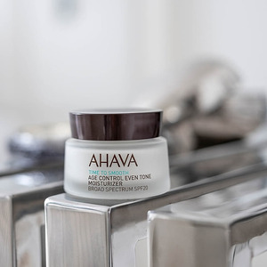 Крем Ahava для обличчя зволожуючий, що омолоджує, вирівнює тон SPF20 50мл