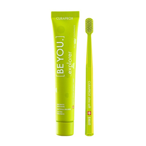 Зубна паста Curaprox відбілююча Яблуко та Алое 90мл+Ультра-мяка зубна щітка